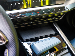 2022-|ϵ 1.5T M1228 g