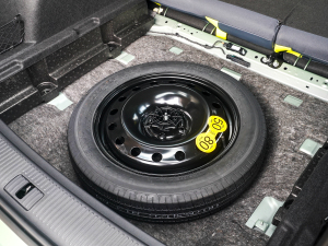 2022-|(zh)ϵ 1.5T M1228 ̥