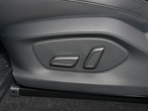 2022-|ϵ 1.5T M1128 {{