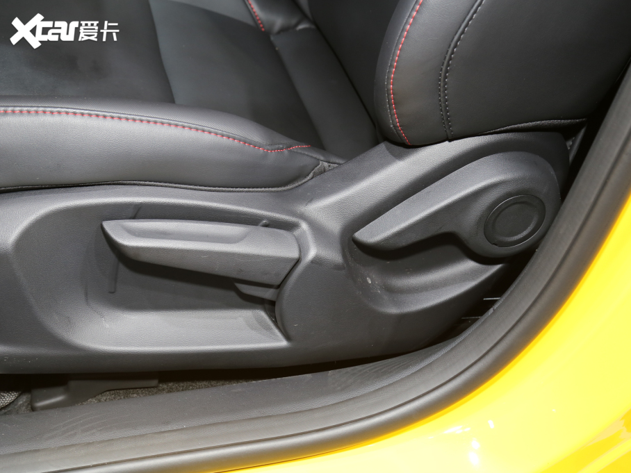 2022MG5 300TGI DCTԽŞ