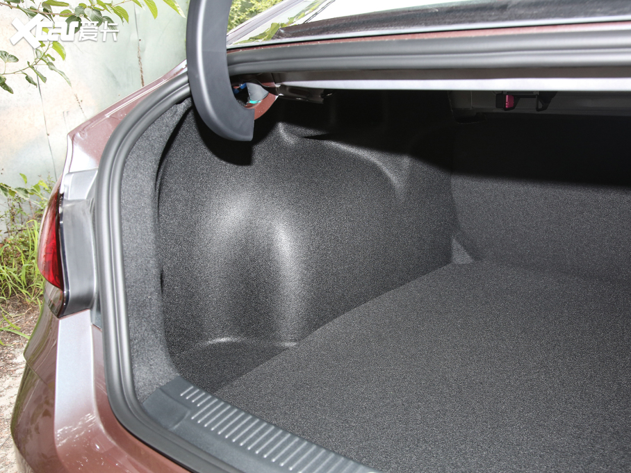 2022MG5 180DVVT քഺA