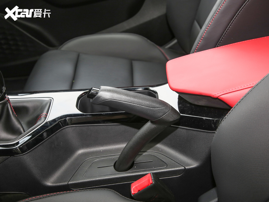 2022MG5 180DVVT քഺA