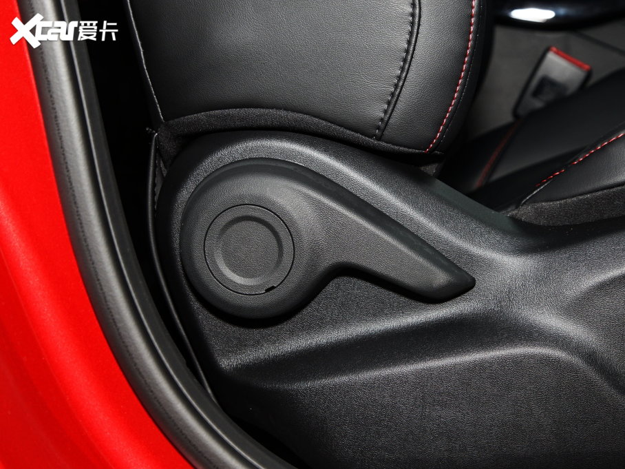 2022MG5 300TGI DCTԽŞ