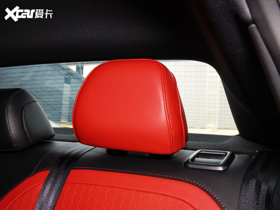 2022MG5 300TGI DCTԽŞ