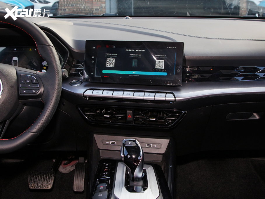 2022MG5 300TGI DCTԽŞ