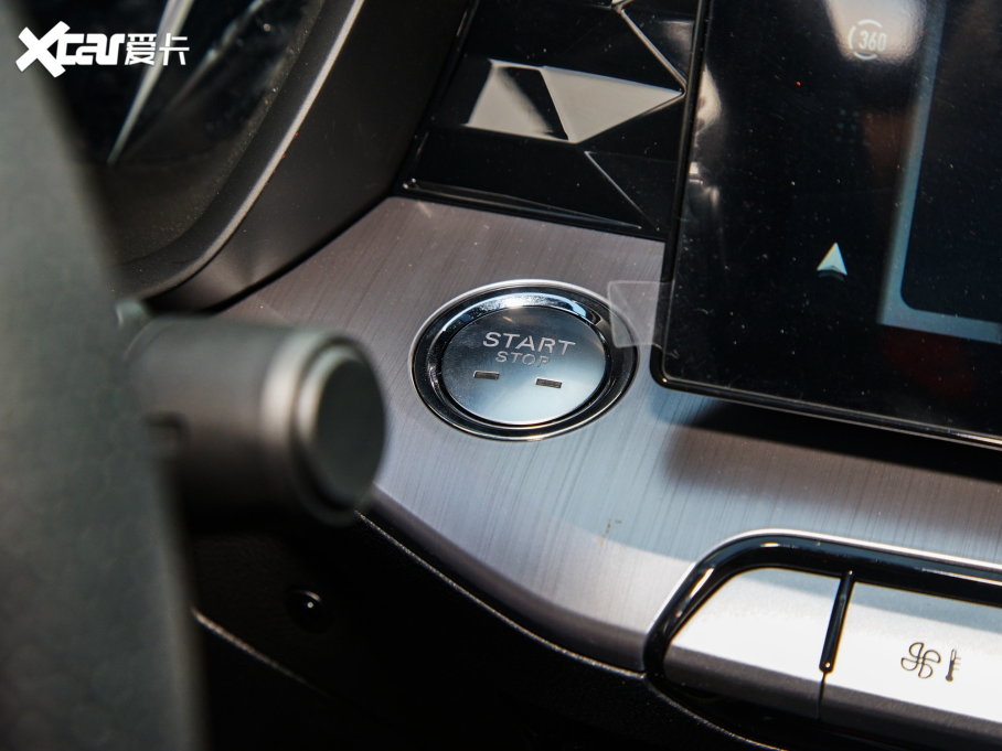 2022MG5 300TGI DCTԽŞ