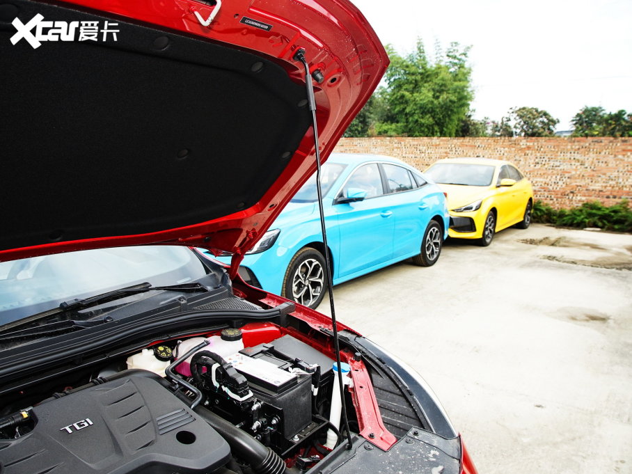 2022MG5 300TGI DCTԽŞ