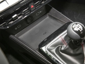 2022180DVVT քഺA g