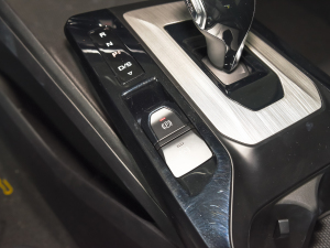 2022300TGI DCTԽ v܇Ƅ