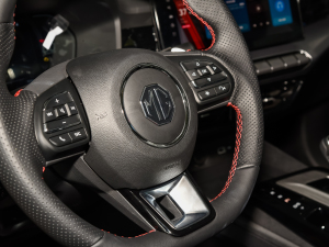 2022300TGI DCTԽ п؅^