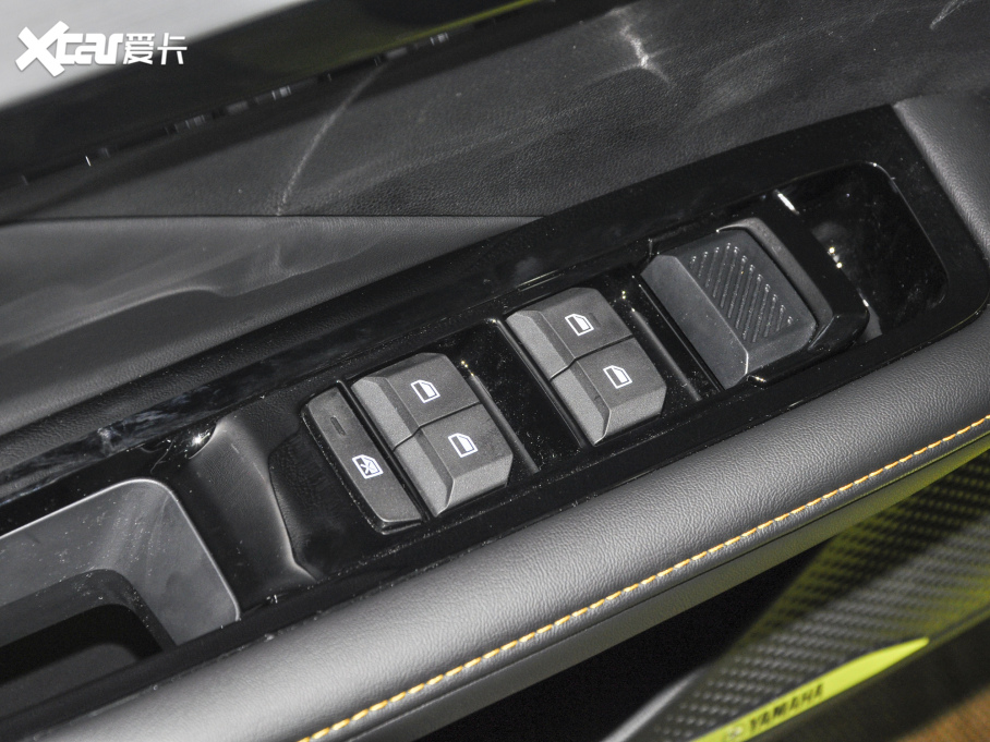 2022MG5 Ы 1.5T Trophy\Ş