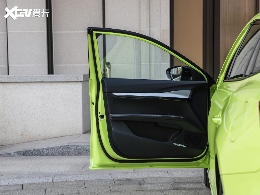 2022MG5 Ы 1.5T Trophy\Ş