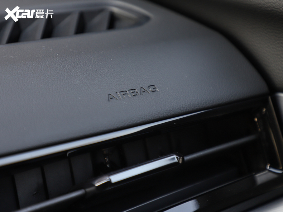 2022MG5 Ы 1.5T Trophy\Ş