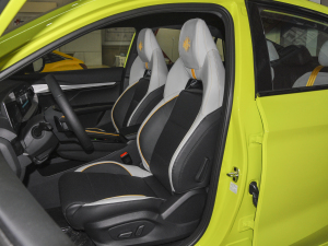 20221.5T Trophy\Ş g