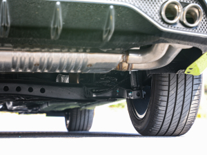 20221.5T Trophy\Ş ^