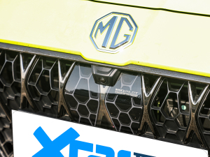 20221.5T Trophy\Ş ^