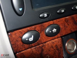 2009款1.8T 加长豪华版 中控区