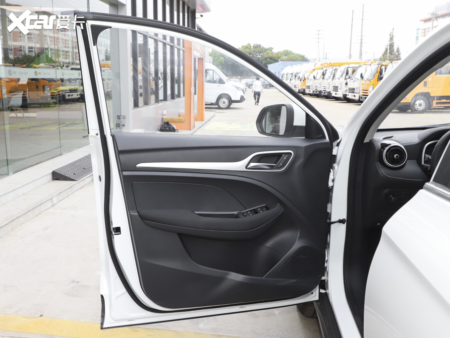 2022MG ZS 180DVVT Ԅ\Ӱ