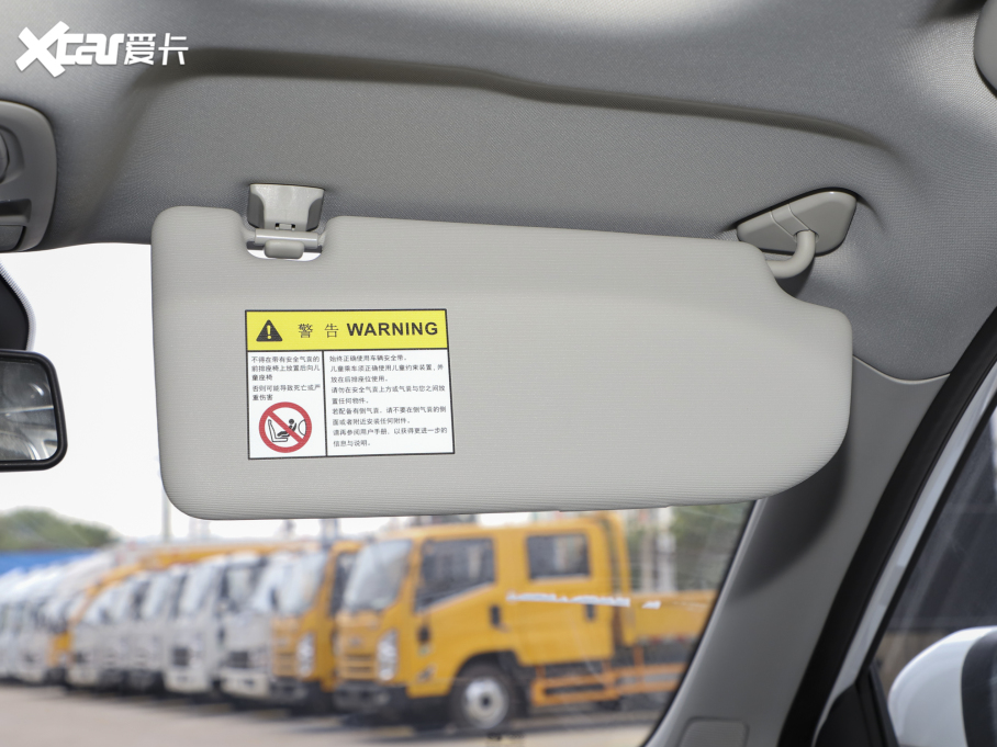 2022MG ZS 180DVVT Ԅ\Ӱ