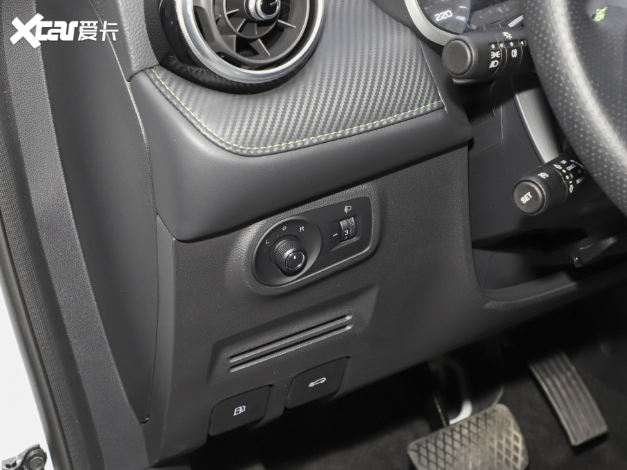 2022MG ZS 180DVVT Ԅ\Ӱ