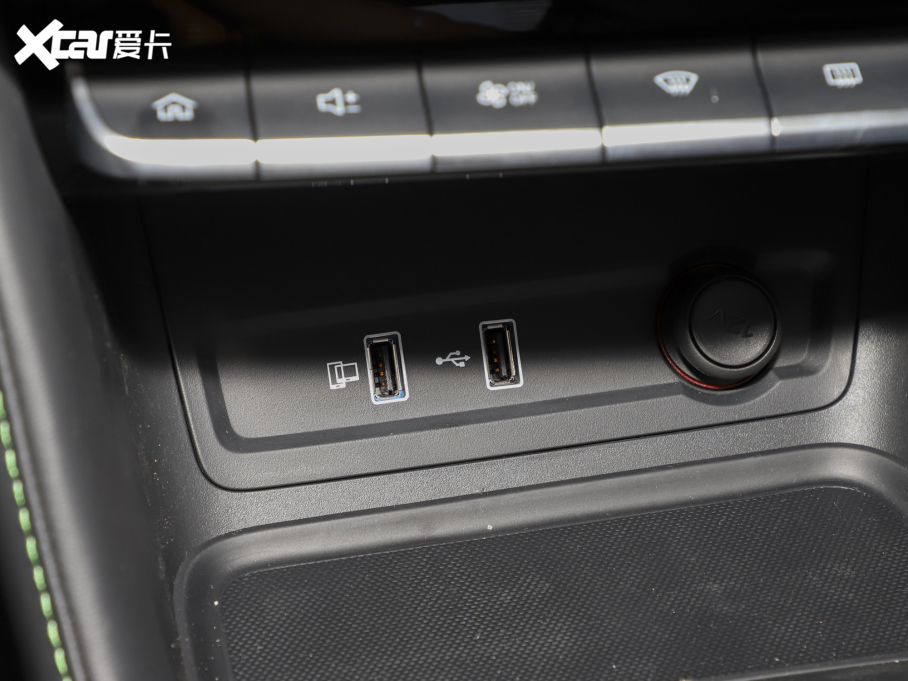 2022MG ZS 180DVVT Ԅ\Ӱ