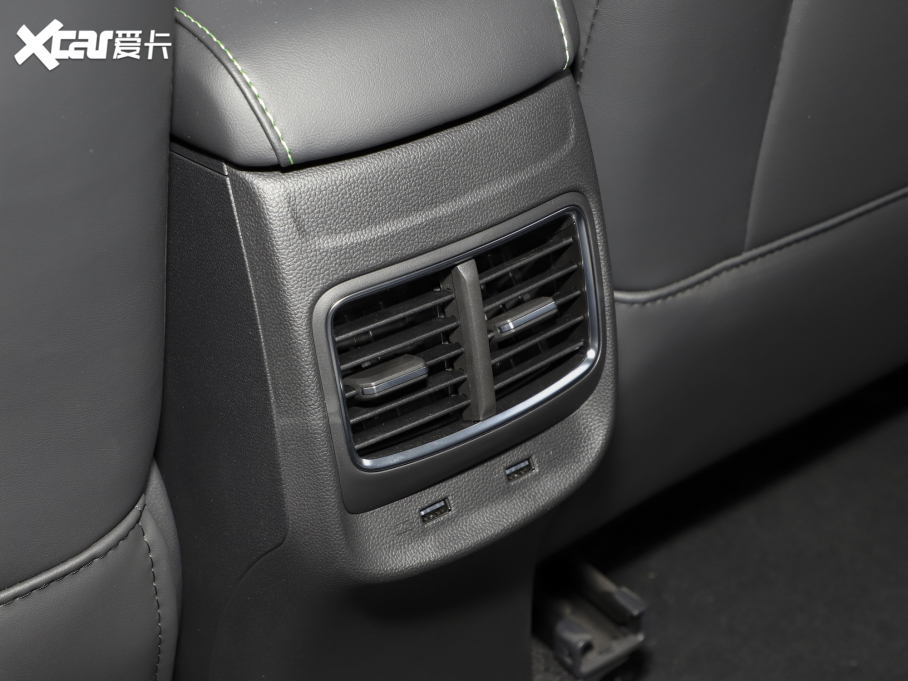 2022MG ZS 180DVVT Ԅ\Ӱ