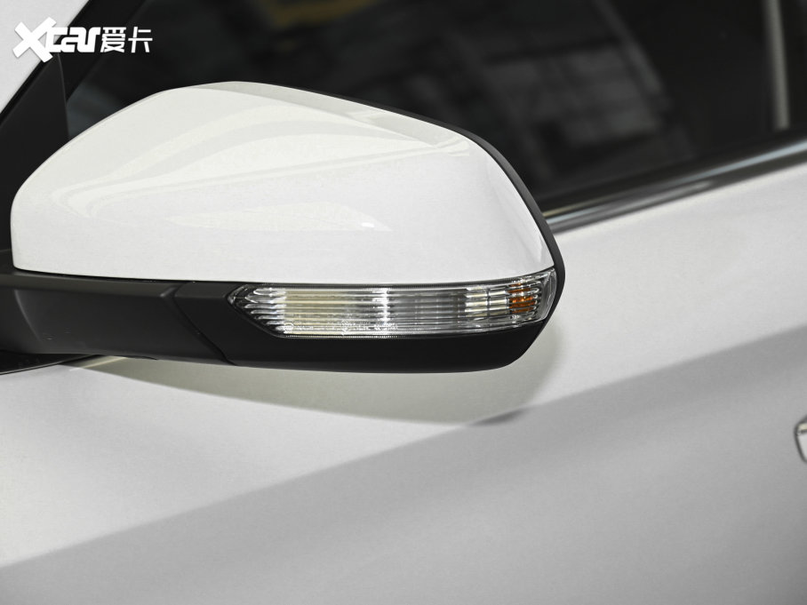 2022MG ZS 180DVVT Ԅȫf958