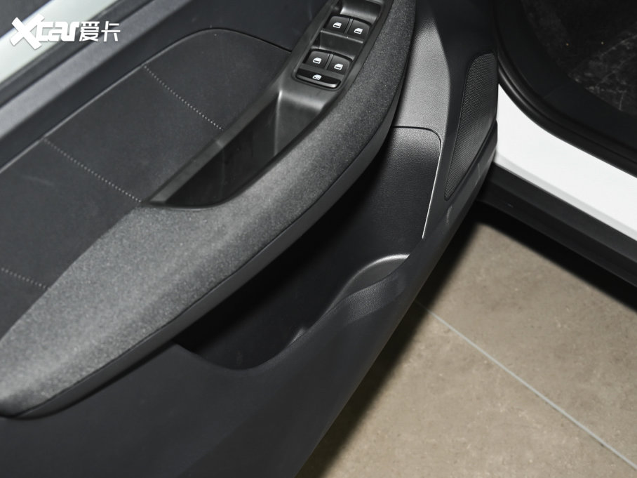 2022MG ZS 180DVVT Ԅȫf958