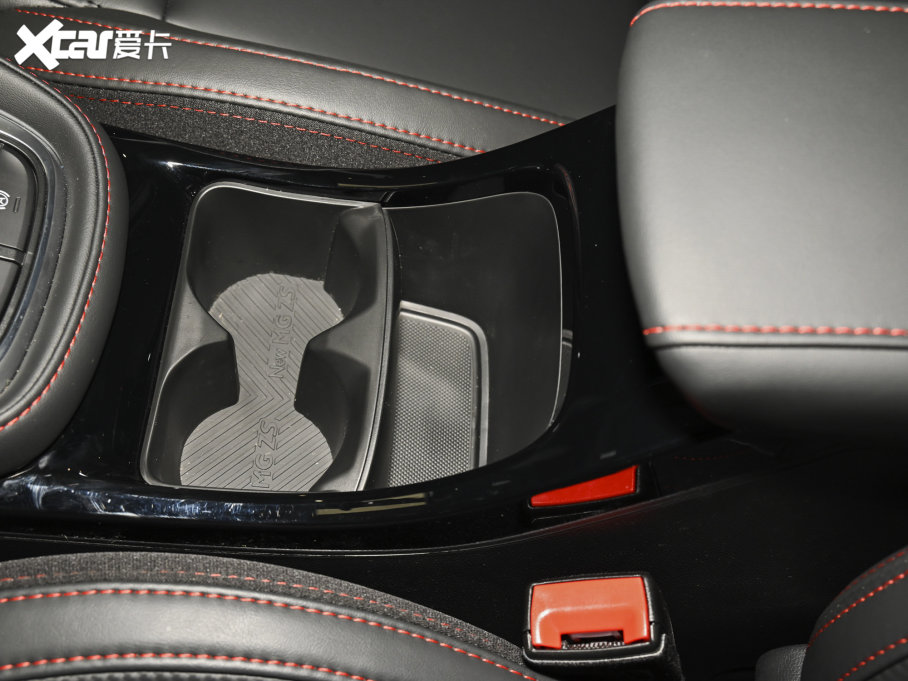 2022MG ZS 180DVVT Ԅȫf958