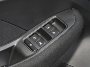 2022180DVVT Ԅ\Ӱ п؅^(q)