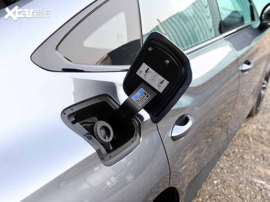 2023��MG7 2.0T �Ԅ�Trophy+����ҫ����