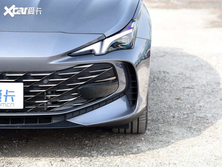 2023��MG7 2.0T �Ԅ�Trophy+����ҫ����