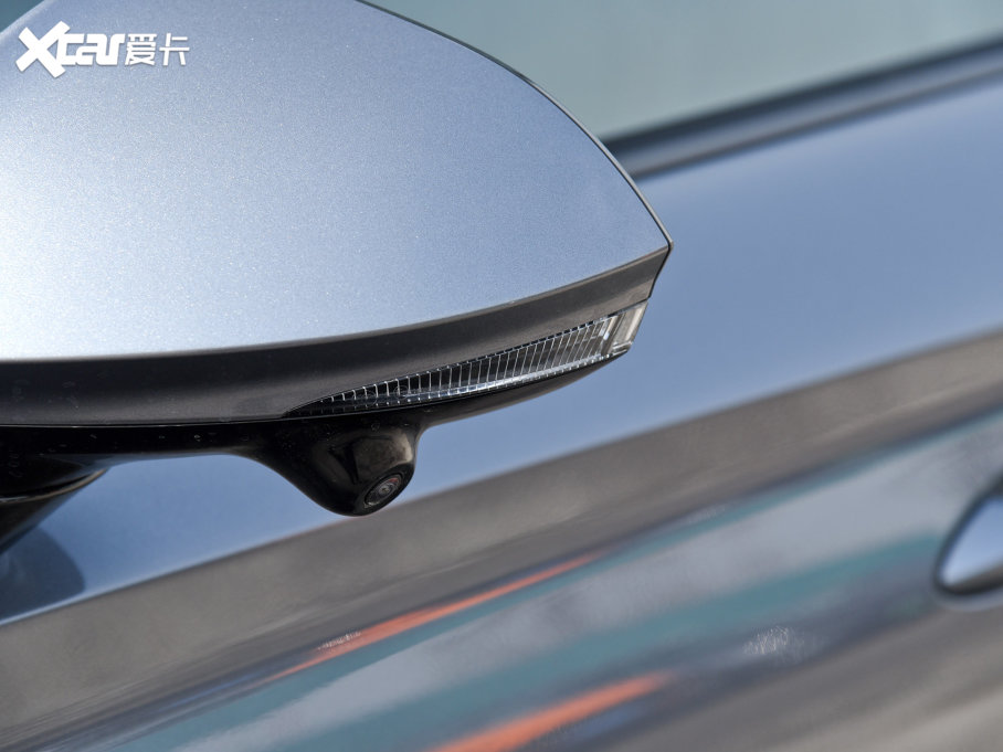 2023��MG7 2.0T �Ԅ�Trophy+����ҫ����