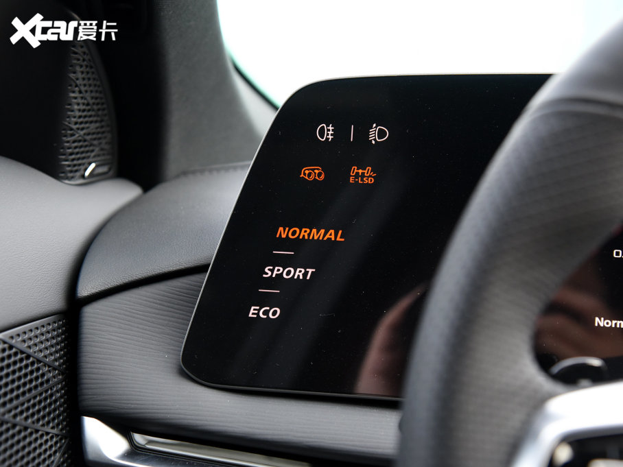 2023MG7 2.0T ԄTrophy+ҫ