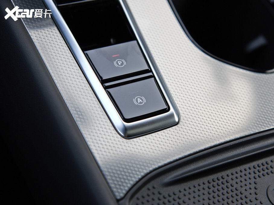 2023MG7 2.0T ԄTrophy+ҫ