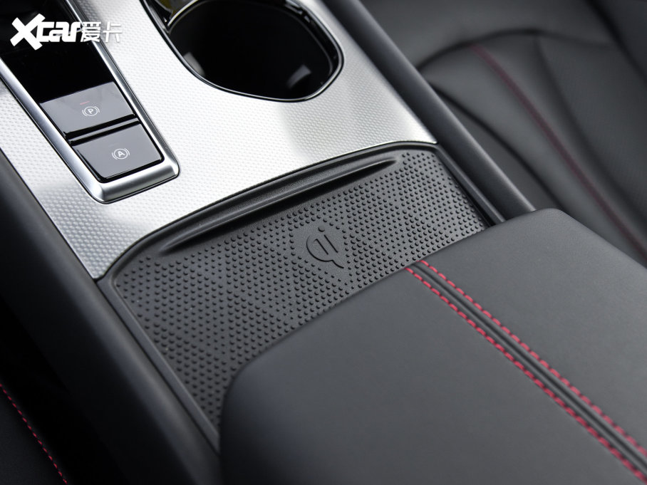 2023MG7 2.0T ԄTrophy+ҫ