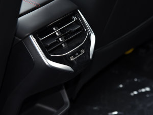 20232.0T ԄTrophy+ҫ п؅^(q)