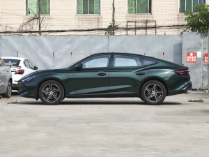 2023款1.5T DCT至美豪华版 正侧（左）