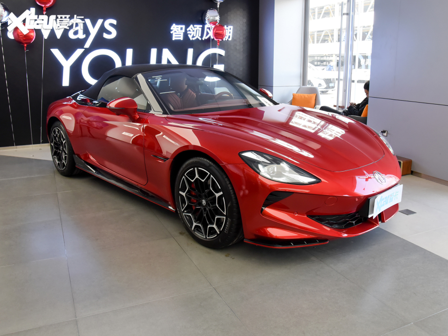 2024��MG Cyberster 501km �����ĄӰ�