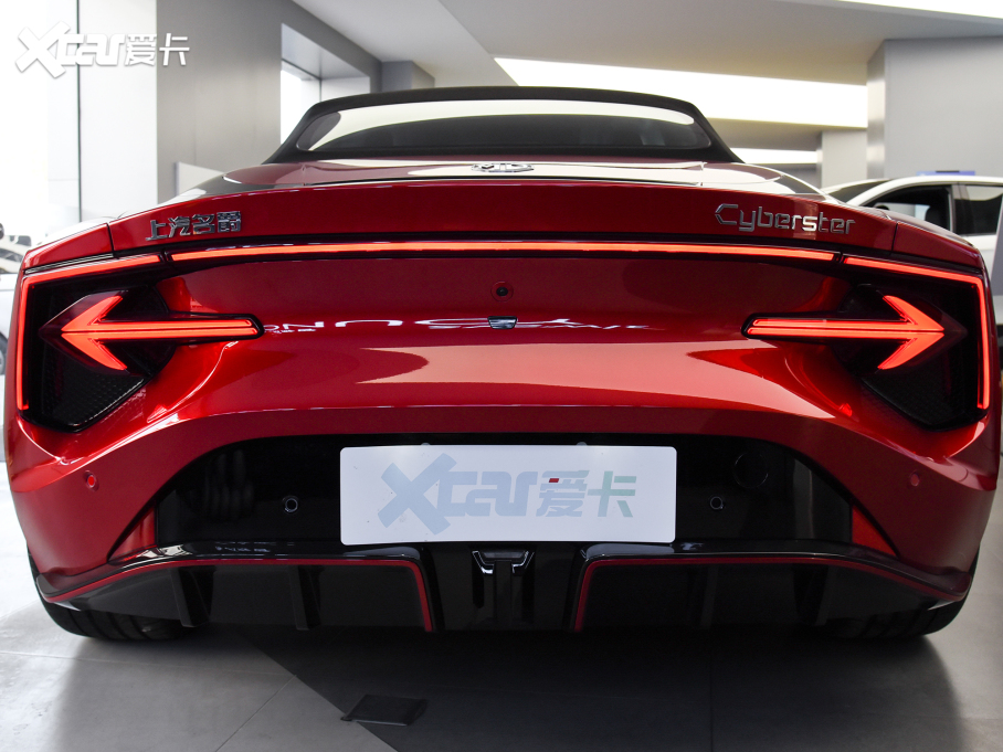 2024��MG Cyberster 501km �����ĄӰ�