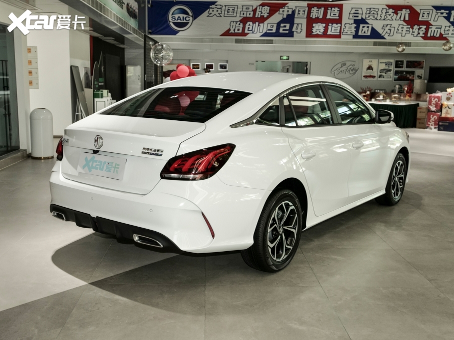 2023MG5 180DVVT CVTA