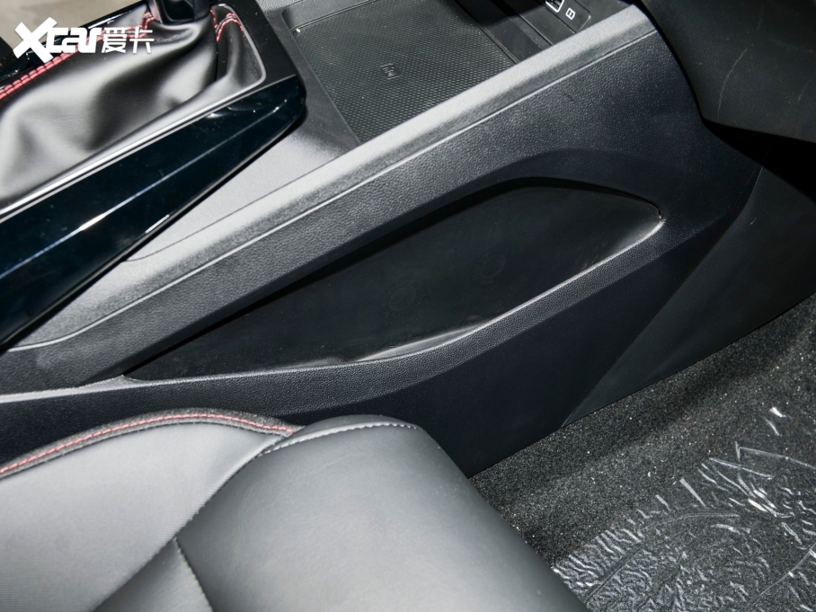 2023MG5 180DVVT CVTA