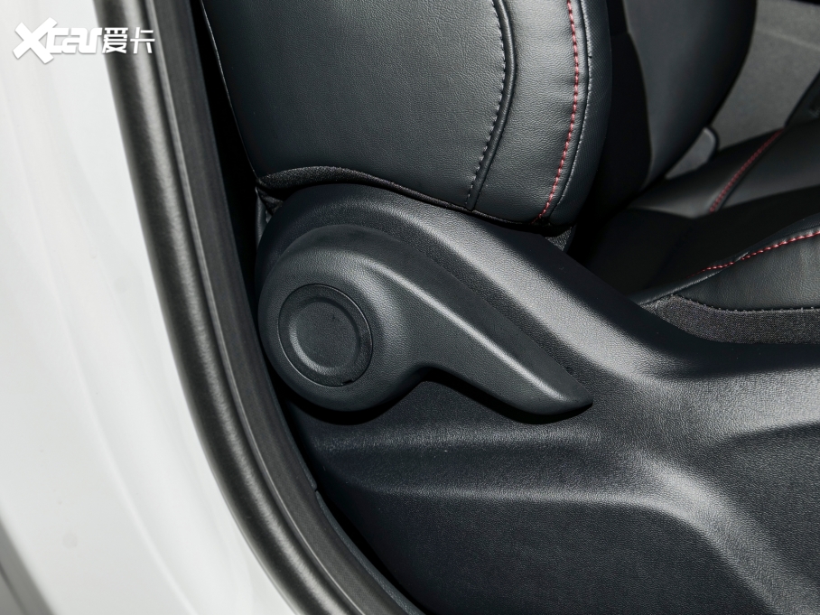 2023MG5 180DVVT CVTA