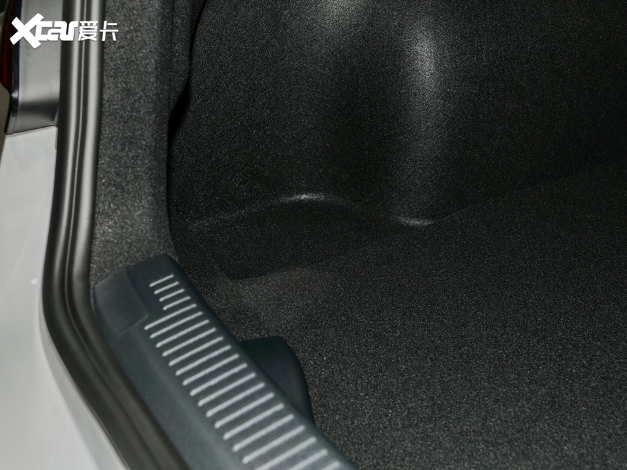 2023MG5 180DVVT CVTA