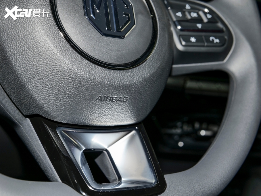 2023MG5 180DVVT CVTA