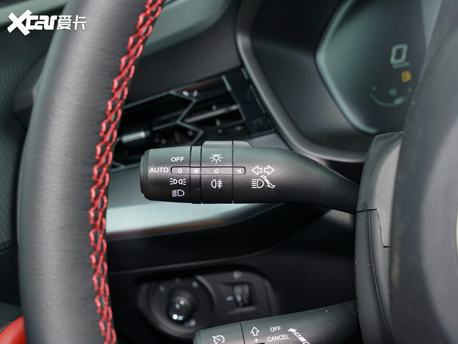 2023��MG5 300TGI DCT������