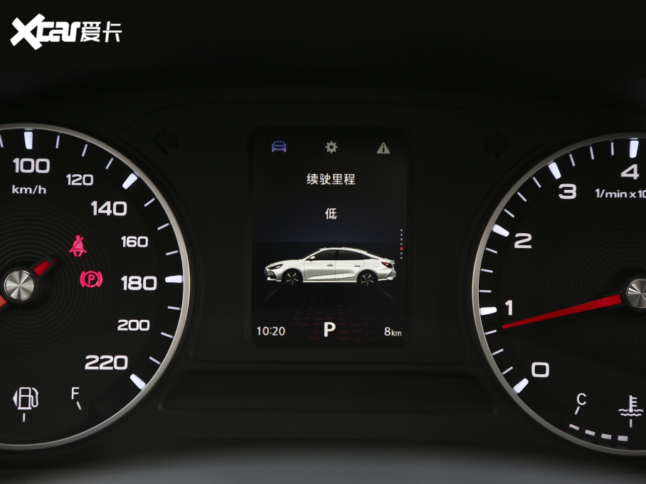 2023MG5 180DVVT CVTL(fng)а