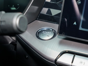 2023300TGI DCTŞ п؅^