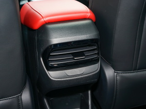 2023300TGI DCTŞ п؅^