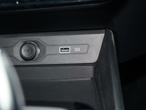 2023300TGI DCT п؅^